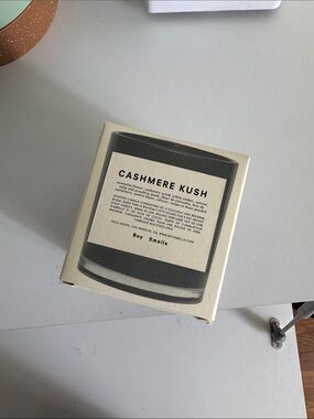 Boy Smells Cashmere Kush Candle — Cream/Black